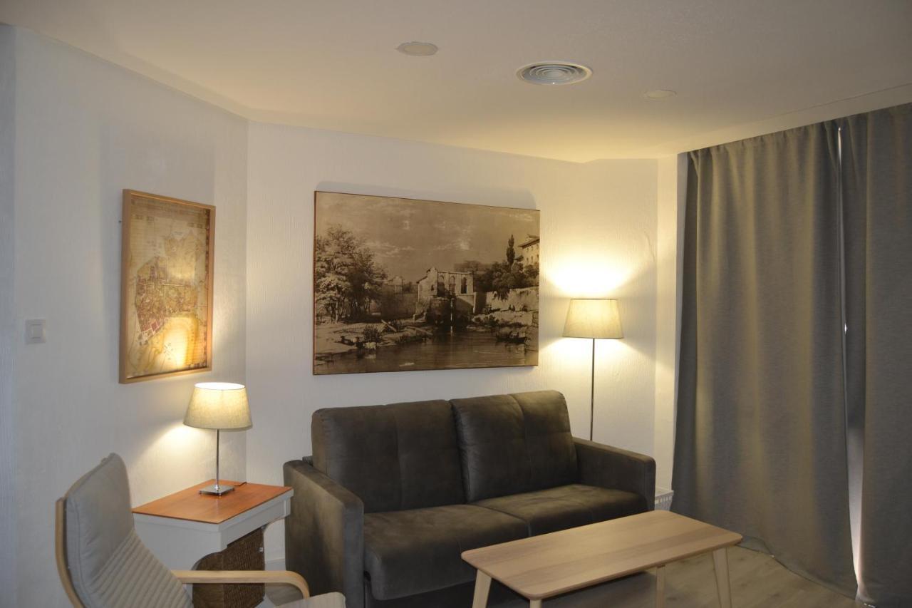 Torre De Campanas Apartment กอร์โดบา ภายนอก รูปภาพ